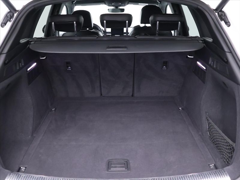 Audi Q5 2,0 TDI S-line 4x4 CZ - fotka 10 z 32