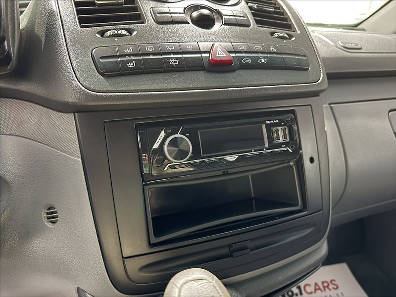 Mercedes-Benz Vito 2,2   CDI ČIDLA TAŽNÉ 6 MÍST - fotka 13 z 26