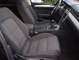 Volkswagen Passat (2015) 2.0 TDI, Navi, Tempomat - náhled 9