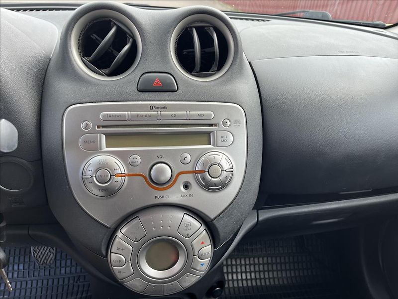 Nissan Micra 1,2 i KLIMA ALU  SERVIS - fotka 16 z 38