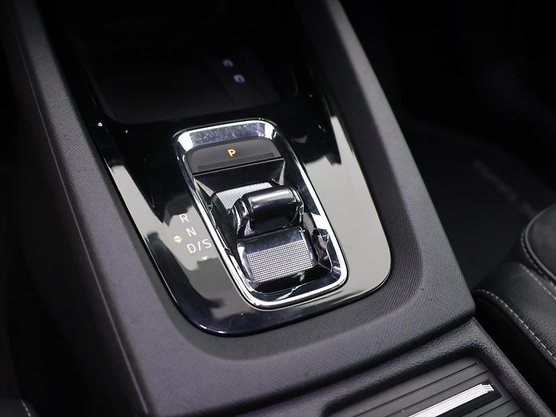 Škoda Octavia 2,0 TDI 110 kW DSG Style - fotka 22 z 30