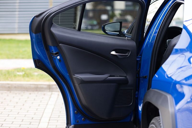 Lexus UX 300h 300H 2.0 HEV BUSINESS TECH - fotka 20 z 26