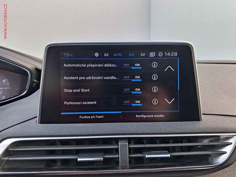 Peugeot 5008 (2019) 1.2 PT, Allure, AT, LED - fotka 16 z 19