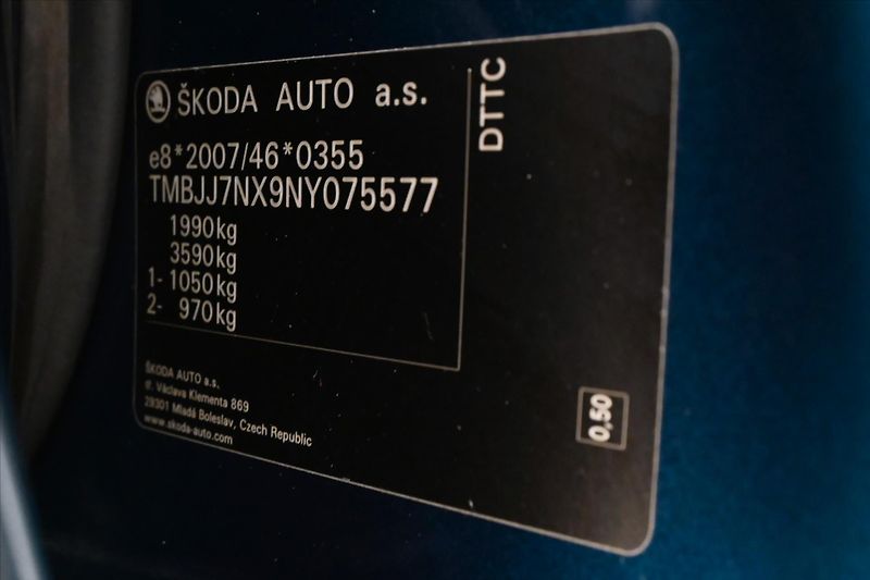Škoda Octavia 2,0 TDI 110kW DSG Style Záruka - fotka 12 z 32