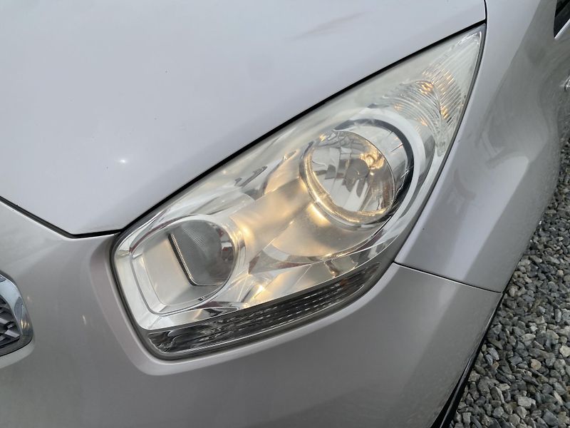 Kia Venga 1.4i 16v 90PS KLIMA SERVIS!!!  - fotka 77 z 144