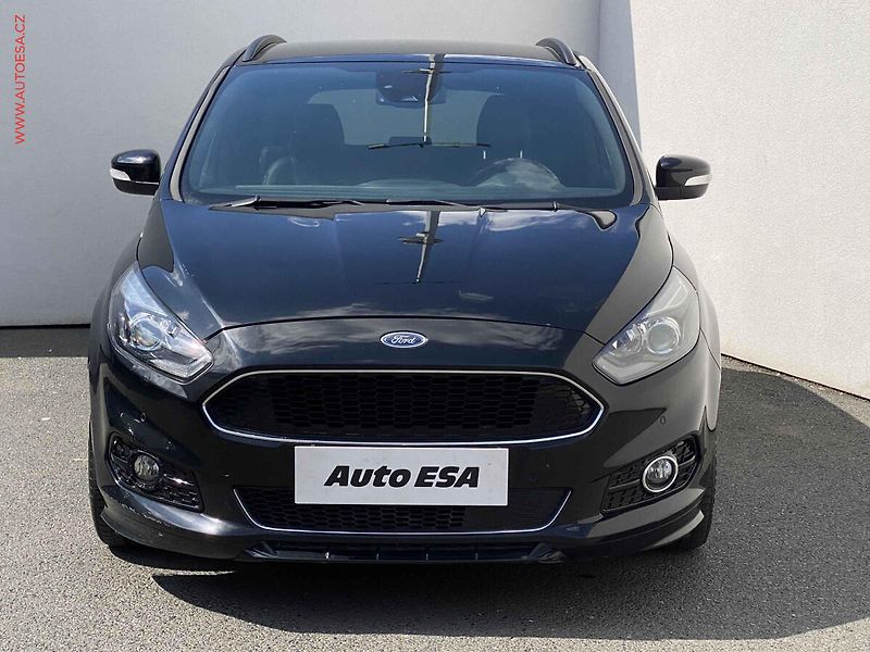 Ford S-MAX (2019) 2.0 TDCi, AT - fotka 2 z 20