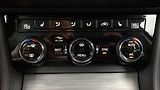 Škoda Superb 2.0 TDI DSG Ambition Combi - náhled 13