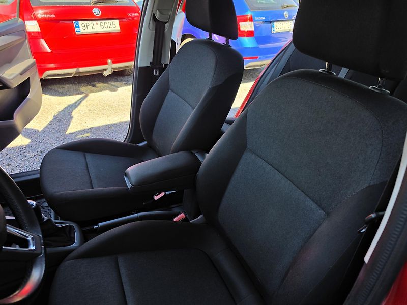 Škoda Fabia 1.0 TSI TZ - fotka 11 z 20