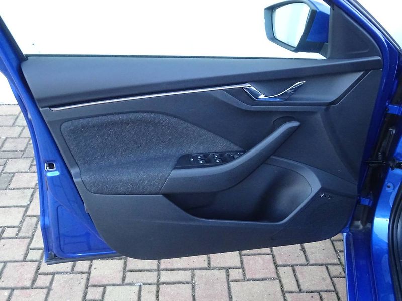 Škoda Scala (2025) 1,0TSi /85kW DSG Top Selection - fotka 27 z 29