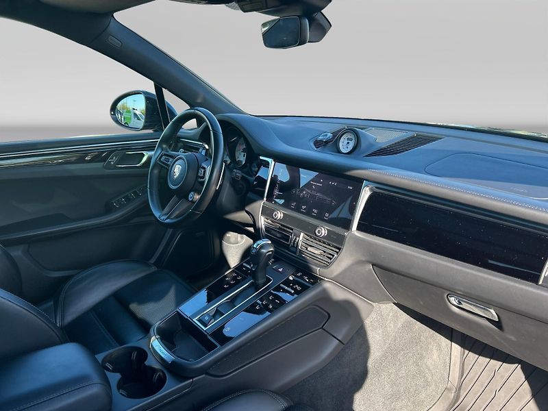 Porsche Macan (2024) S - fotka 22 z 30
