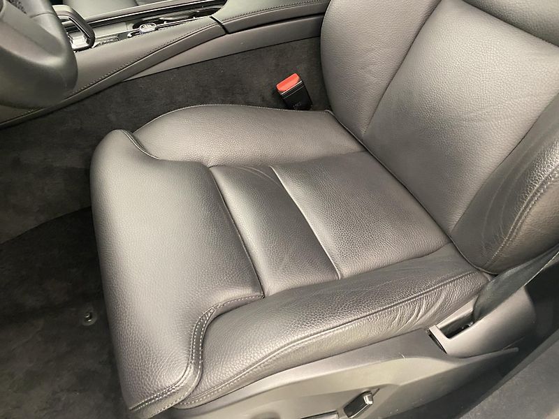 Volvo XC90 B5 AWD BRIGHT ULTIMATE AUT 7m - fotka 25 z 56