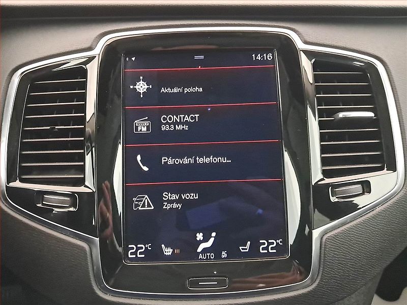 Volvo XC90 (2017) D5 AWD, 4X4, Automat, Kůže - fotka 12 z 16