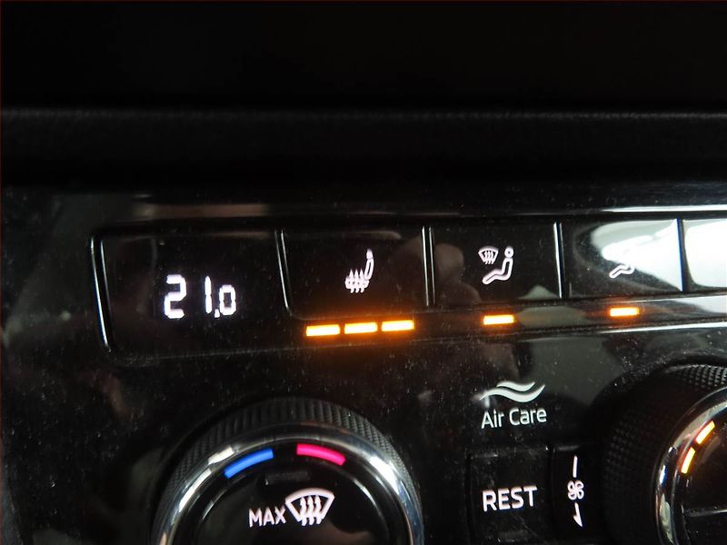 Škoda Superb (2022) Style 2.0 TDI, Automat - fotka 17 z 21