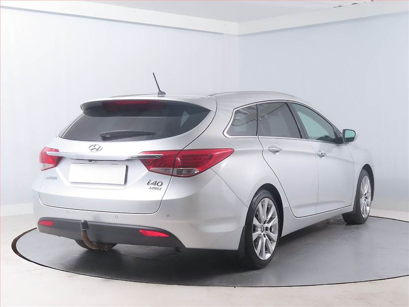 Hyundai i40 (2012) Premium 1.7 CRDi, ČR,1.maj - fotka 5 z 19