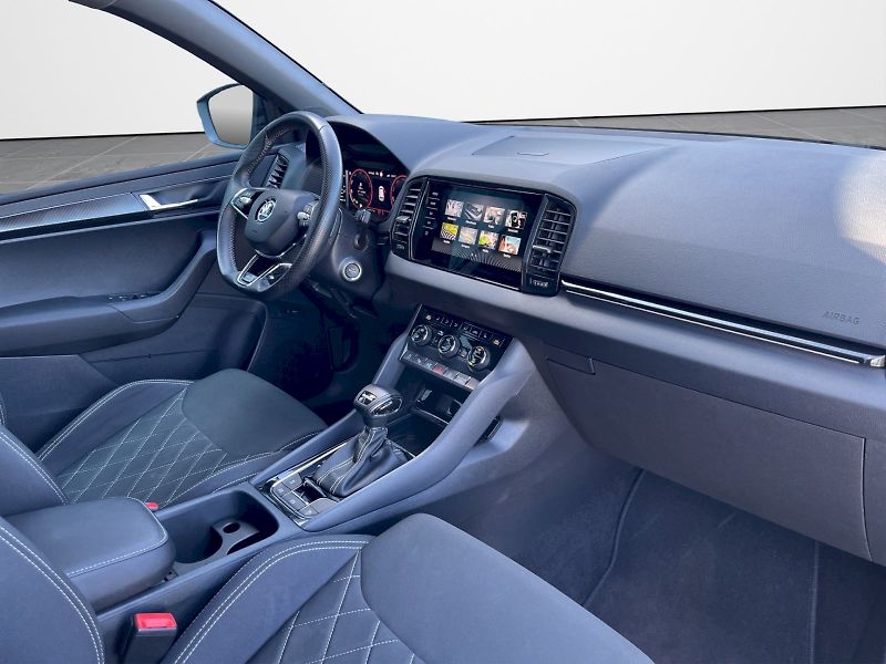 Škoda Karoq (2023) 1.5 TSI 110kW DSG Sportline Ex - fotka 21 z 35