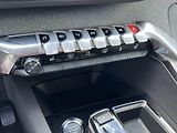 Peugeot 3008 (2022) 1.5 HDI 130K AUT ALLURE ČRNOVÉ - náhled 17