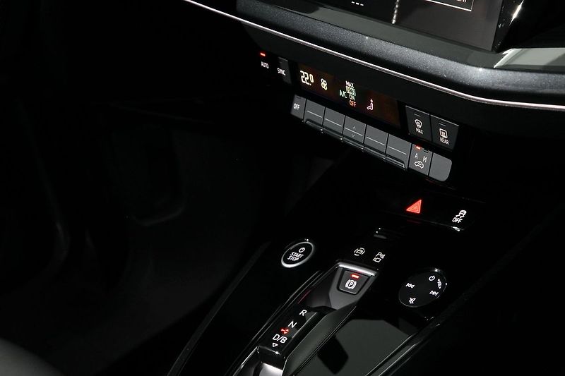 Audi Q4 e-tron 50 220kW Quattro S-Line EdiOne - fotka 20 z 33