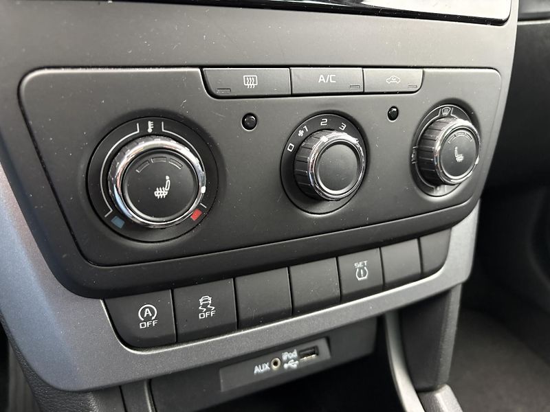 Škoda Yeti 1.2 TSI / 81 kW Active Fresh - fotka 17 z 19