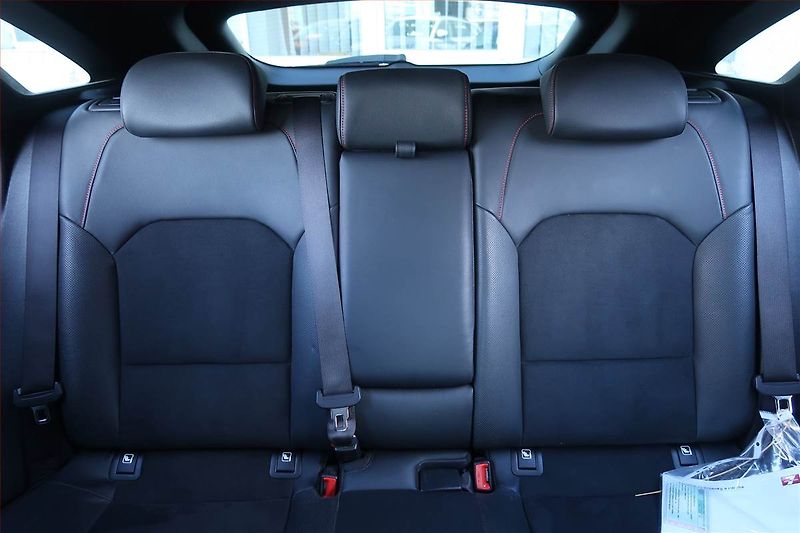 Kia Pro_Ceed (2019) GT 1.6 T-GDI, Automat - fotka 10 z 25