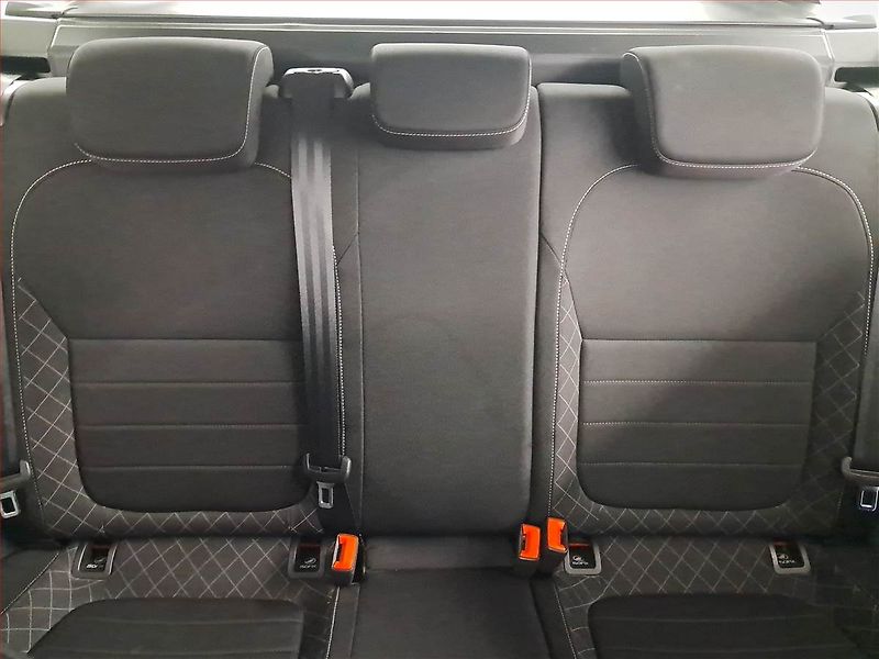 Škoda Fabia (2015) 1.2 TSI, Tempomat - fotka 10 z 20