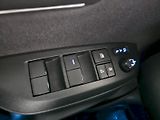Toyota Yaris (2024) 1.5HEV 116k e-CVT SELECTION ST - náhled 18