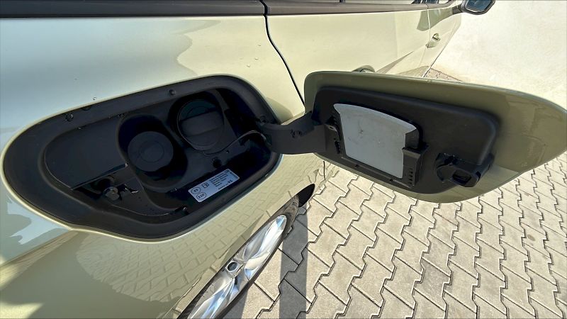 Škoda Superb (2025) COMBI SELEC TS 110/1.5 A7F - fotka 12 z 24
