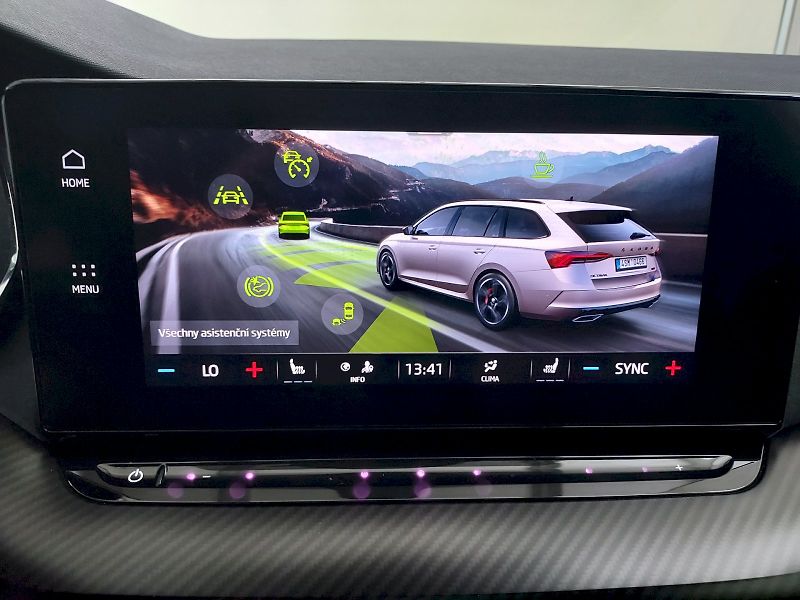 Škoda Octavia (2022) COM RS TDI 147/2.0 A7A - fotka 31 z 33