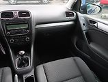 Volkswagen Golf (2010) 1.6 TDI, Serv.kniha, Tempomat - náhled 8