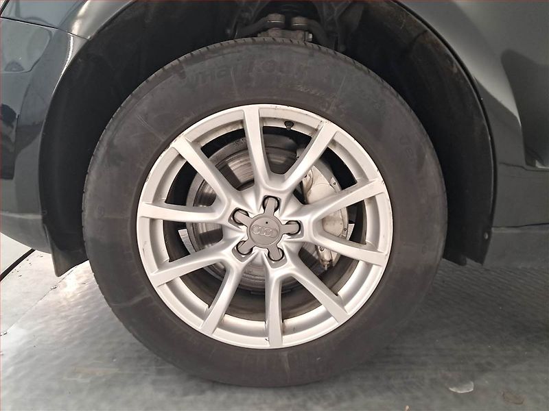 Audi Q5 (2013) Exclusive 2.0 TFSI, 4X4 - fotka 12 z 21