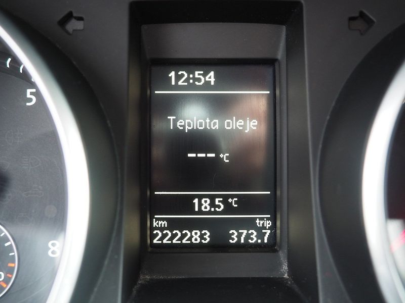 Volkswagen Golf (2010) 2.0 TSi 155 kW, GTI, Manuál - fotka 23 z 35