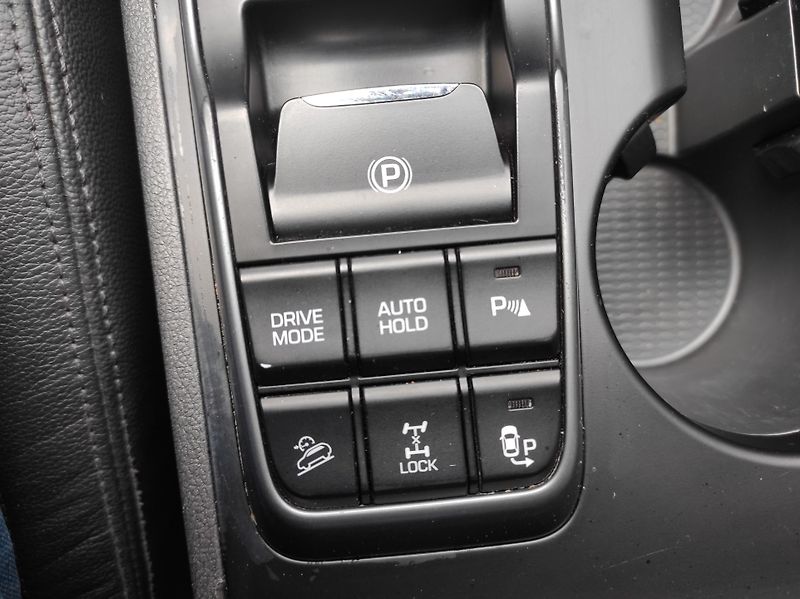 Hyundai Tucson 2.0 CRDI 136KW Style 4x4 - fotka 12 z 45