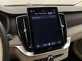 Volvo XC90 (2026) B5 AWD AUT BRIGHT PLUS 7míst - náhled 44