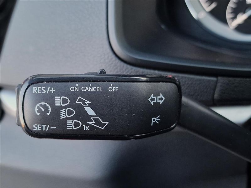 Škoda Karoq 2.0TDI Ambition,ČR,1.Majitel - fotka 22 z 50