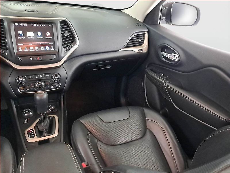 Jeep Cherokee (2016) 2.2 MultiJet, 4X4, Automat - fotka 8 z 24