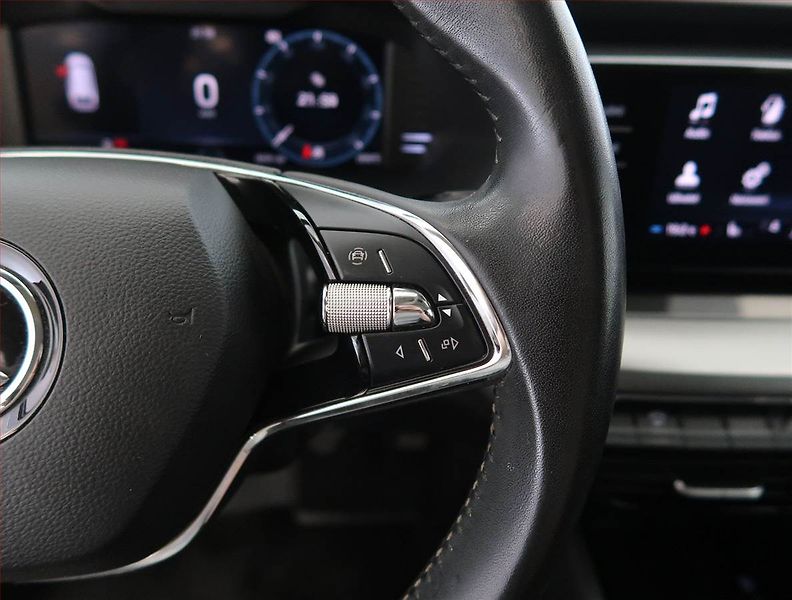 Škoda Octavia (2022) Ambition 2.0 TDI, ČR,1.maj - fotka 20 z 24