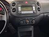 Volkswagen Golf Plus (2007) 1.6, rezervace - náhled 12