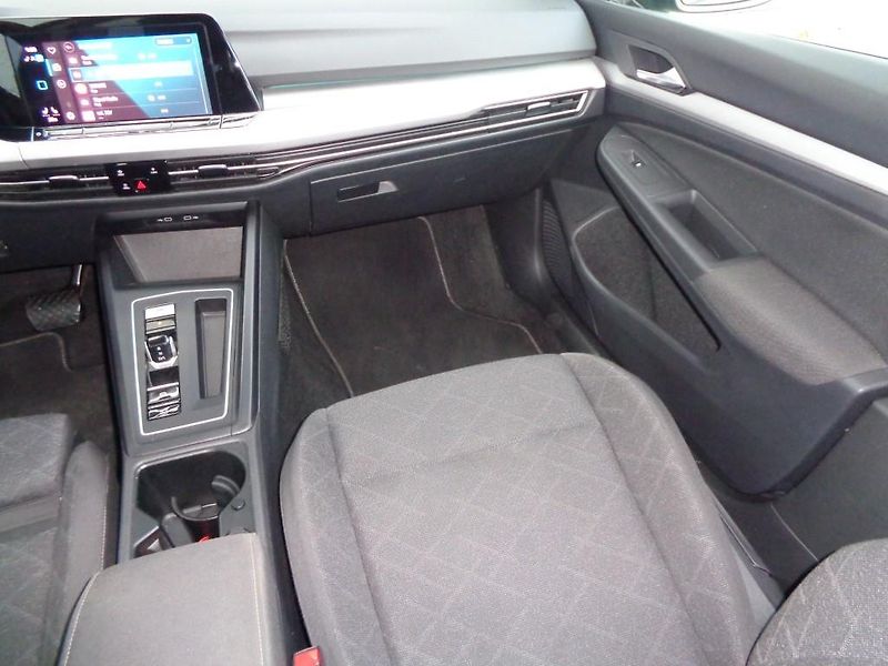 Volkswagen Golf Wa 2.0 Life DT110 TDID7F 2.0 T - fotka 17 z 28