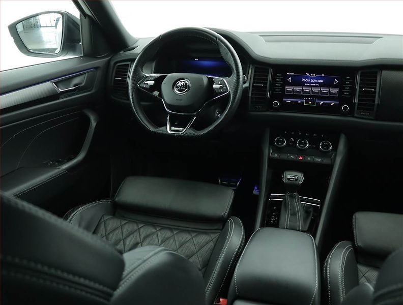 Škoda Kodiaq (2023) Sportline 2.0 TDI - fotka 7 z 18