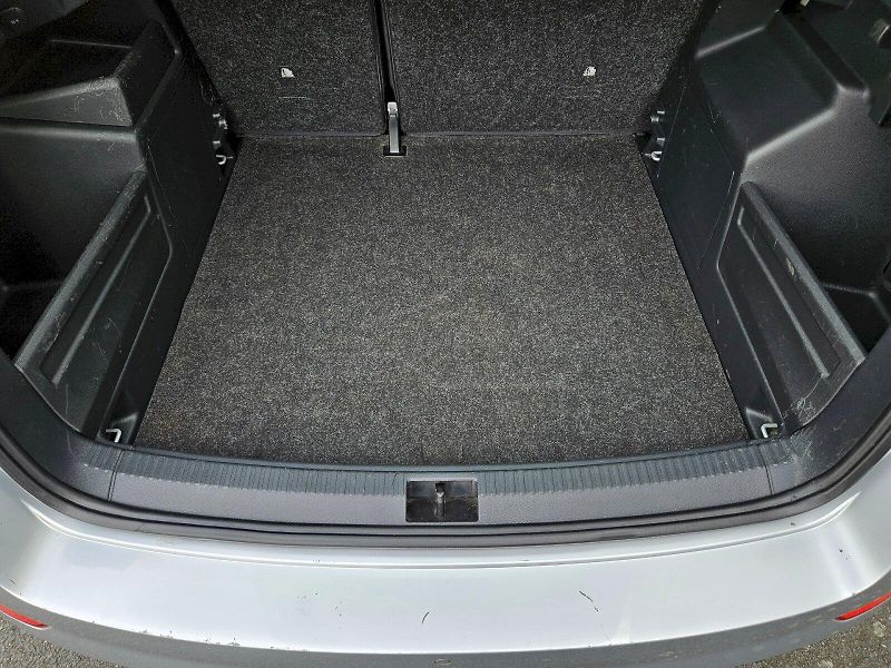 Škoda Fabia (2018) COMBI STYLE 81kW TSI/1.0 M6F - fotka 21 z 25