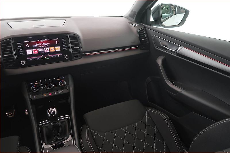 Škoda Karoq (2022) Sportline 1.5 TSI - fotka 8 z 18