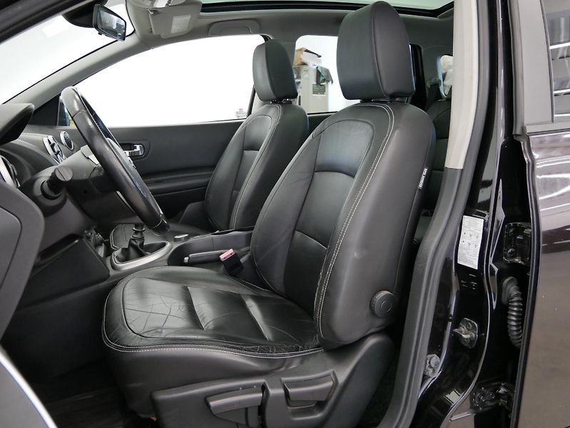 Nissan Qashqai - fotka 11 z 24