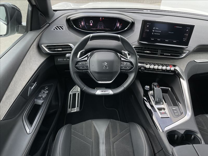 Peugeot 5008 1,5 BlueHDi EAT8 PDC  GT+ - fotka 7 z 25
