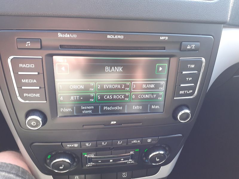 Škoda Yeti (2011) 1.4 TSI AMBIENTE - fotka 10 z 33