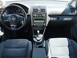 Volkswagen Touran (2010) 1.6 TDi, Comfortline, DSG - náhled 8