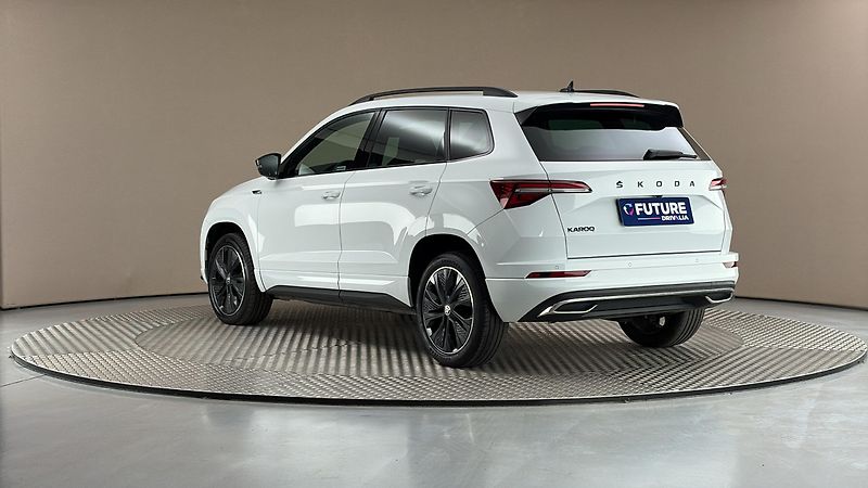 Škoda Karoq 1.5 TSI DSG Sportline - fotka 2 z 26