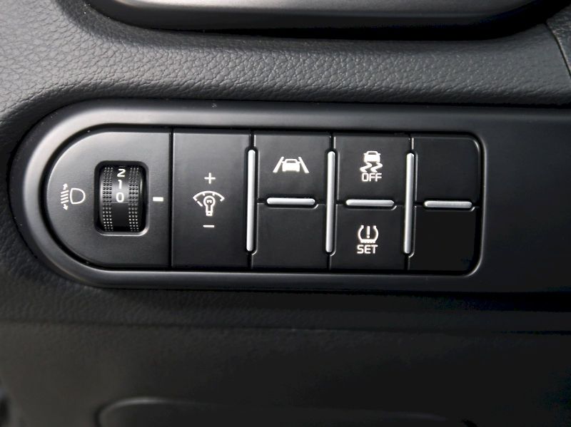 Kia Ceed (2022) SW TOP 1.5T-GDi 118KW - fotka 30 z 33