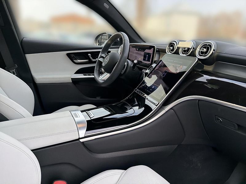 Mercedes-Benz GLC 220d 4M kupé -Premium PLUS - fotka 12 z 24