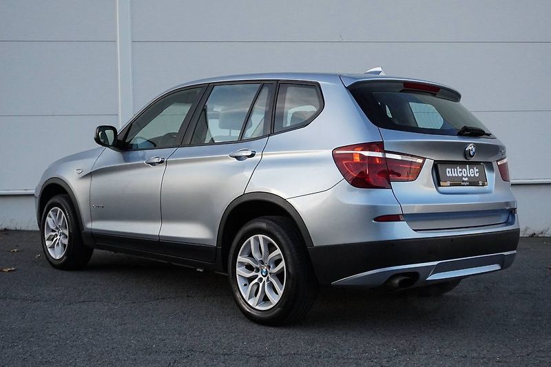 BMW X3 - fotka 7 z 26