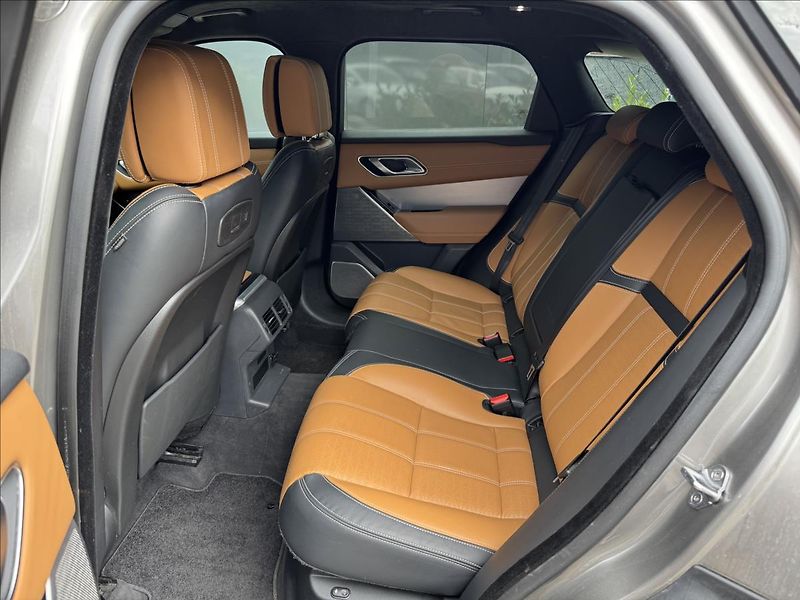 Land Rover Range Rover Velar 3,0 P400 R-Dynamic HSE ČR DPH - fotka 13 z 36