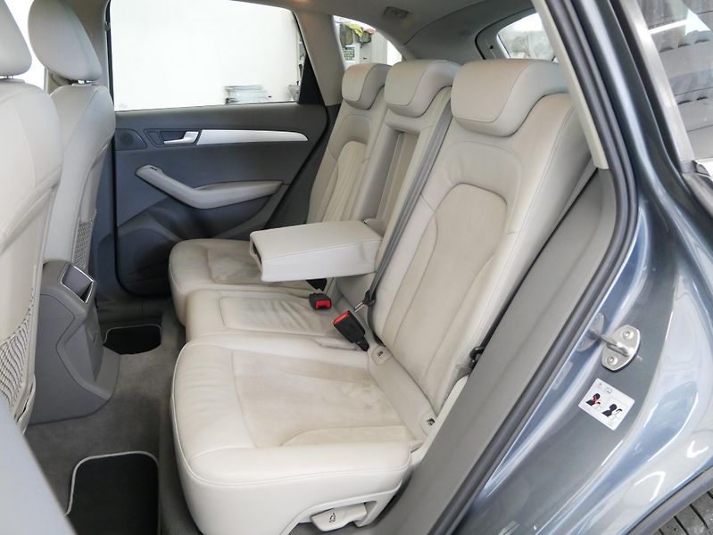 Audi Q5 - fotka 24 z 25